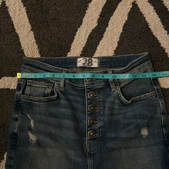 Free People Skinny Distressed jeans 28 - Picture 4 of 7